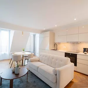 Aparthotel Quartier Libre Madeleine, Paris
